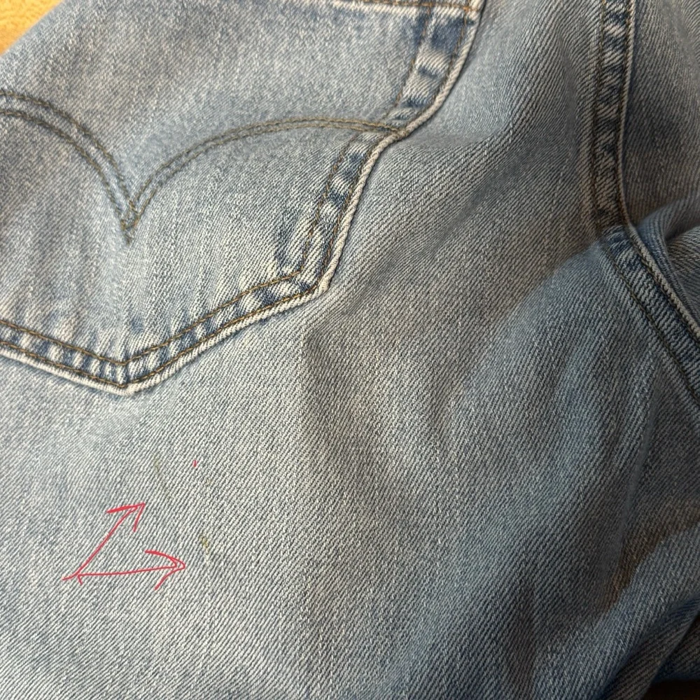 LEVI’S 505 Regular Fit Straight Leg Light Stonewash Blue Jeans Size 38 x 34